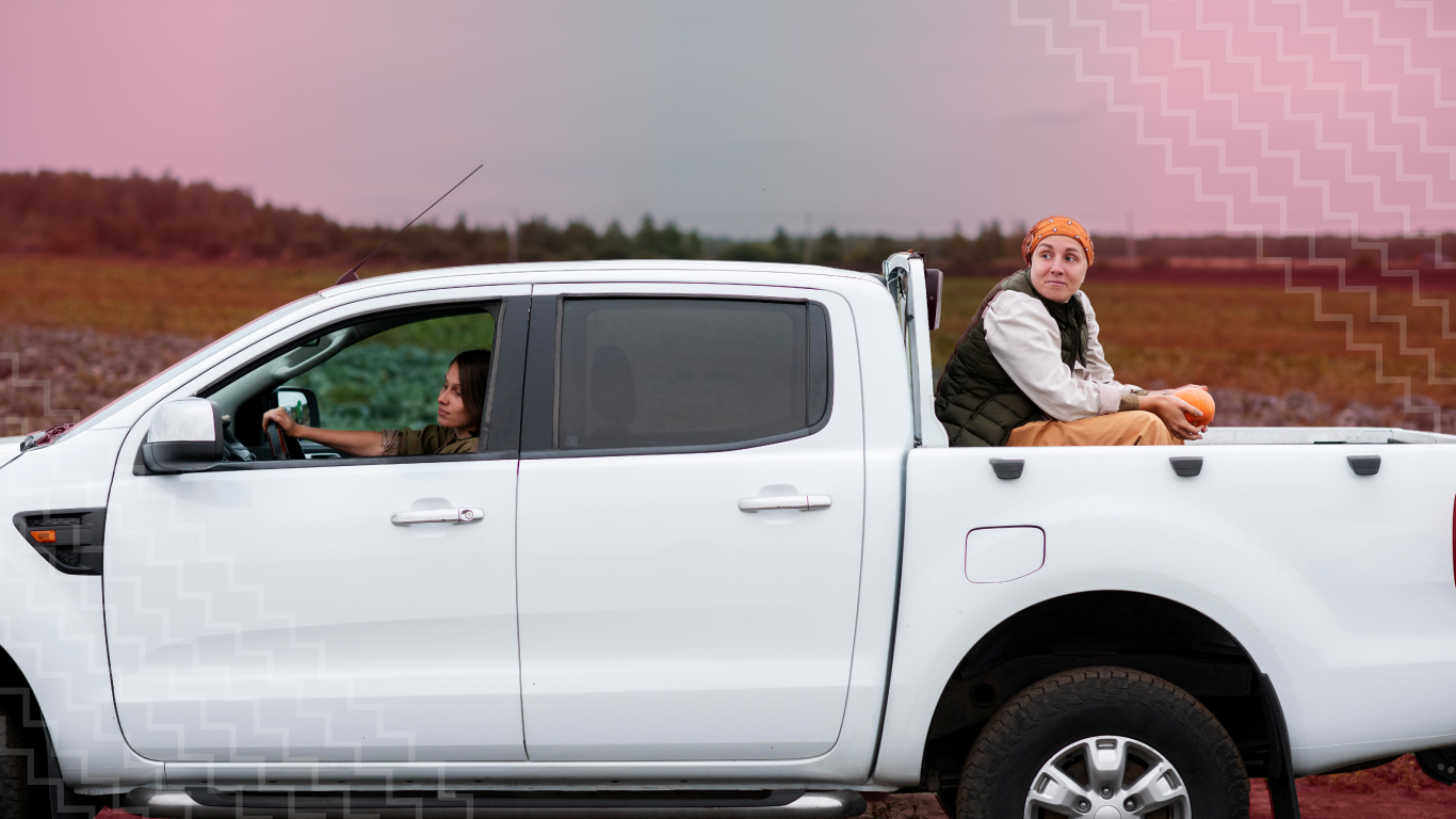 Imagen ilustrativa del uso de camiones pick-up en carretera